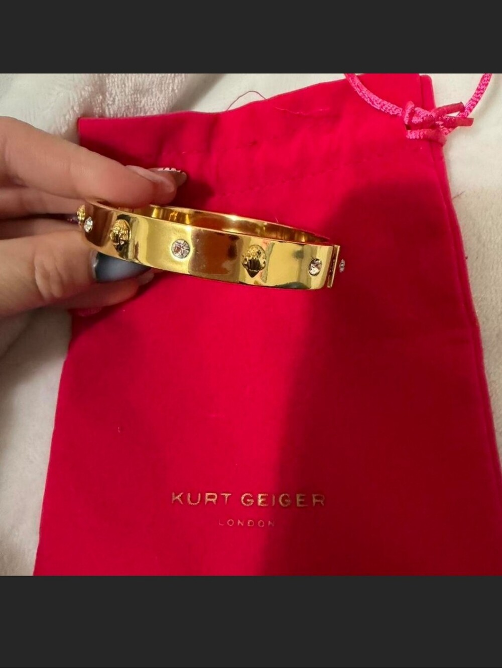 Kurt Geiger Crystal Accent Bangle Bracelet Nib - Picture 6 of 10